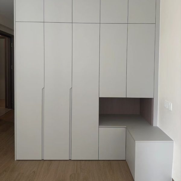 Heilongjiang Custom Walk-In Wardrobe System - Image 3